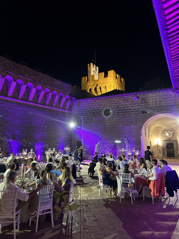 WEDDING UP LIGHTS CASTELLO DI  OLIVETO CASTELFIORENTINO